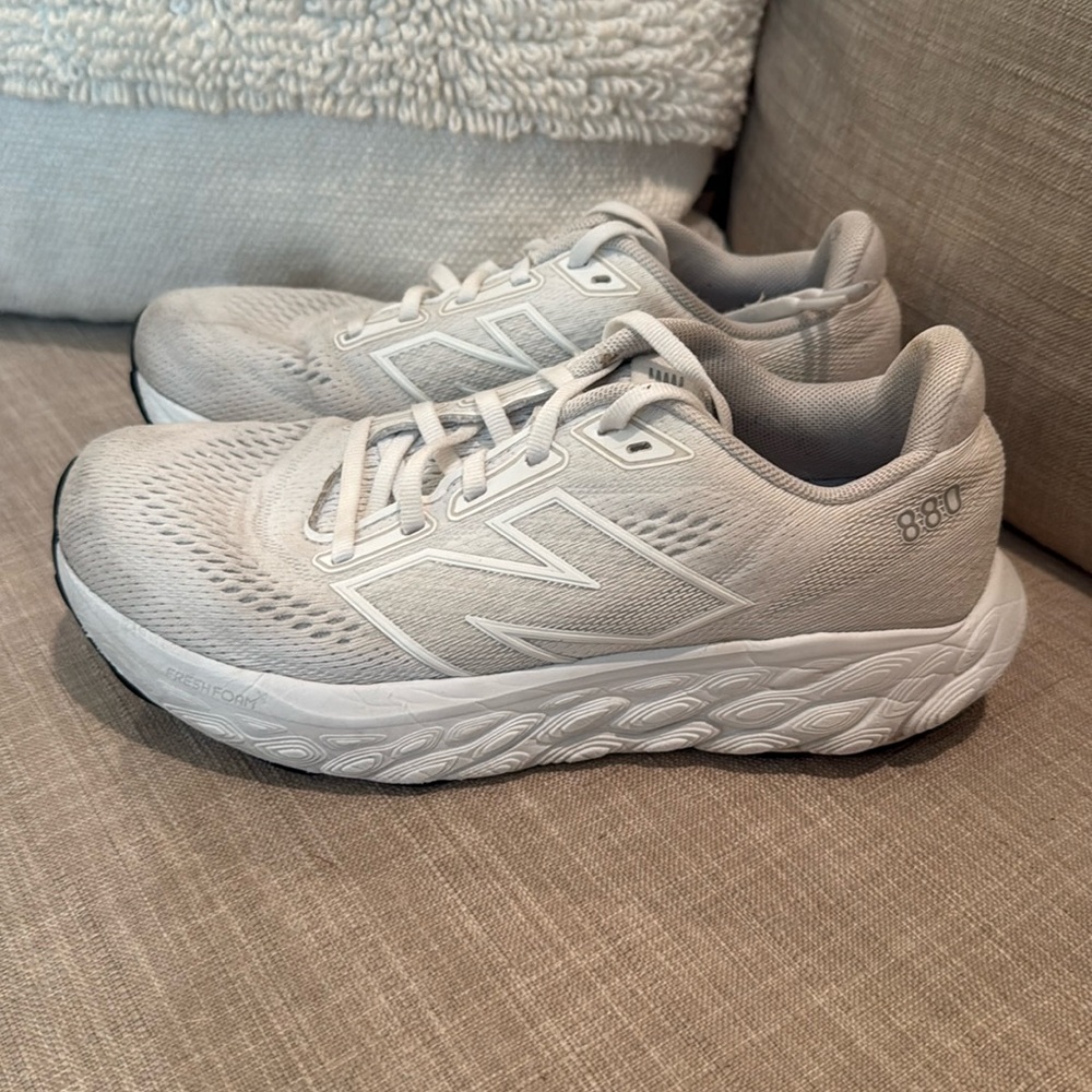 New balance 880